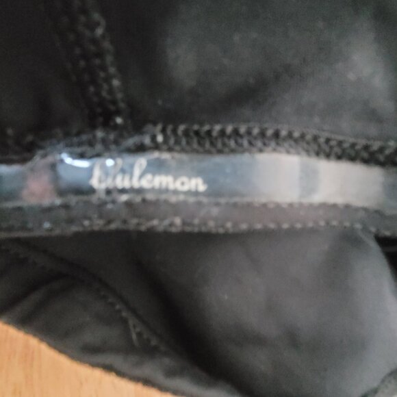 Lululemon Skort ~ Size 8 - Picture 5 of 5
